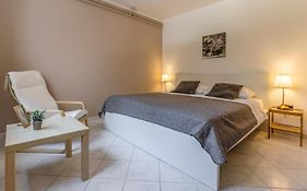 Apartment Mar